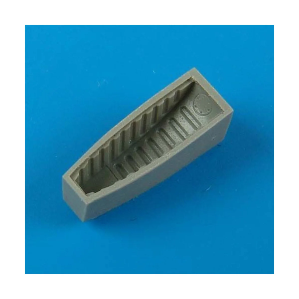 A-1D skyraider rear wheel well for Hasegawa kit, 1/72 - Quickboost ...