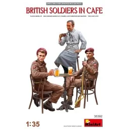 British Soldiers in Cafe, 1/35 - MiniArt 35392