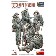 Totenkopf Division. Kharkov 1943. Resin Heads, 1/35 - MiniArt 35397