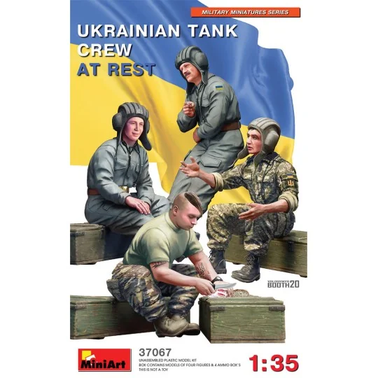 Ukrainian Tank Crew at Rest, 1/35 - MiniArt 37067