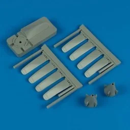 E-2C Hawkeye propellers for Hasegawa - Quickboost QB72 273