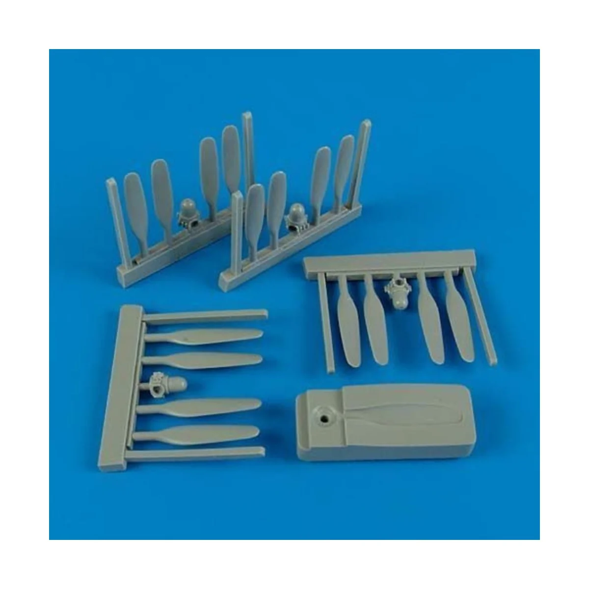 B-24 Liberator propeller with tool (ACA), 1/72 - Quickboost QB72 329