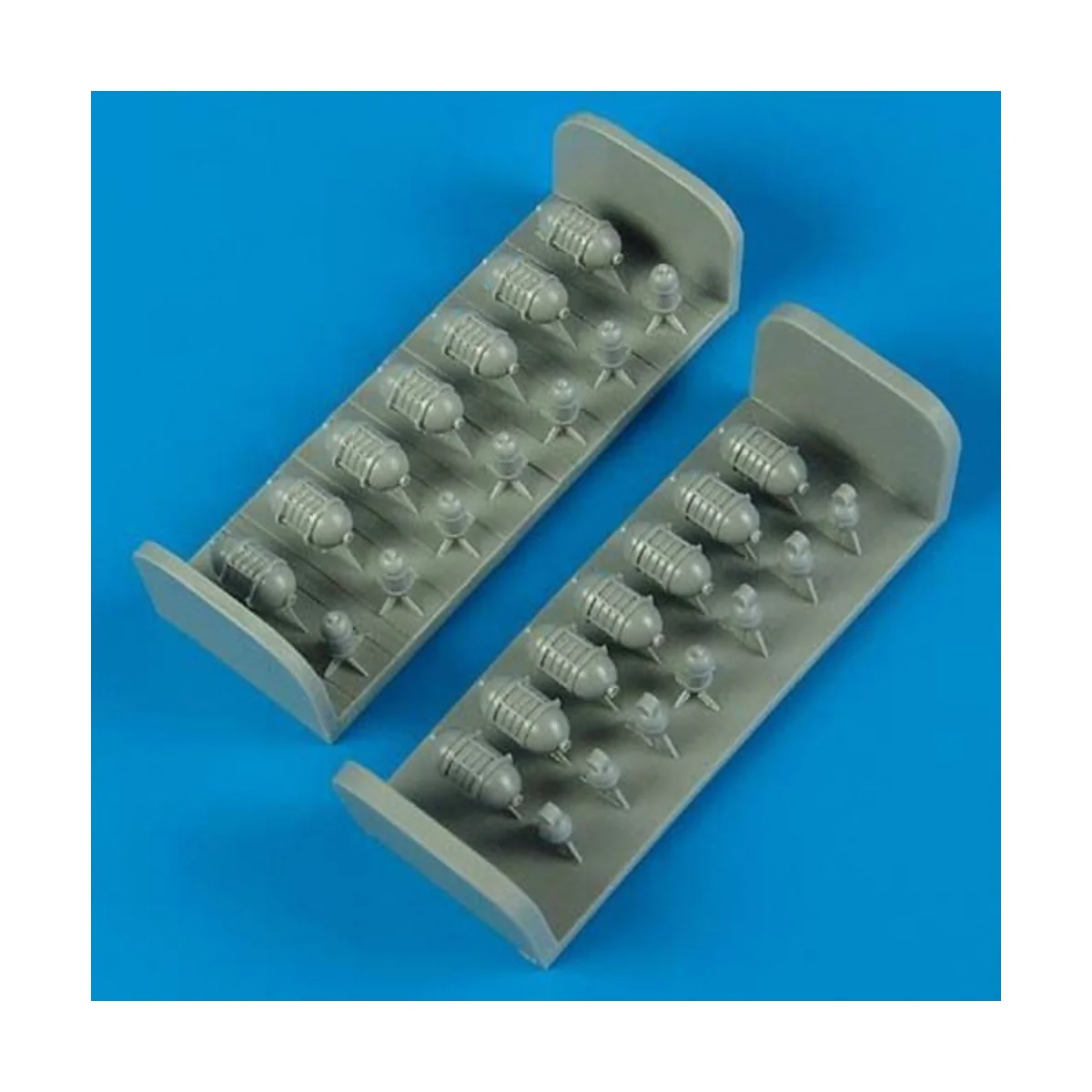 B-17 Flying fortress oxygen cylinders - Quickboost QB72 356