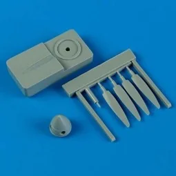 Spitfire Mk.IX propeller w/tool f.Hasega, 1/72 - Quickboost QB72 370