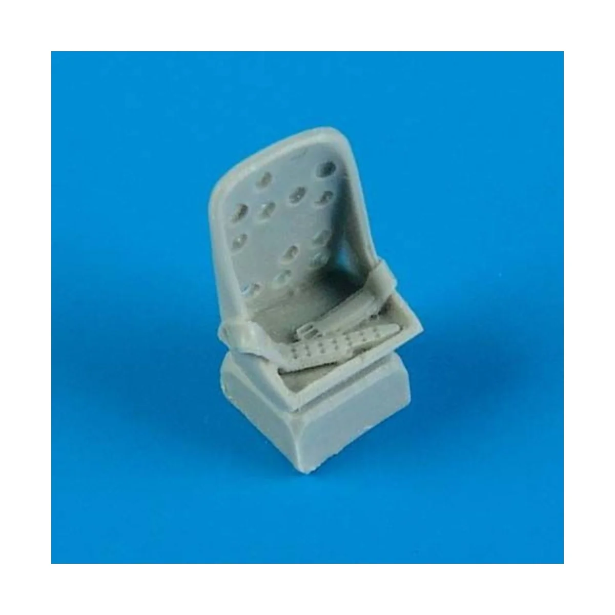 A6M2b Zero seat with safety belts - Quickboost QB72 396