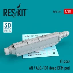 AN / ALQ-131 deep ECM pod (A-7, A-10, F-4, F-16, F-111, C-130), 1/4...