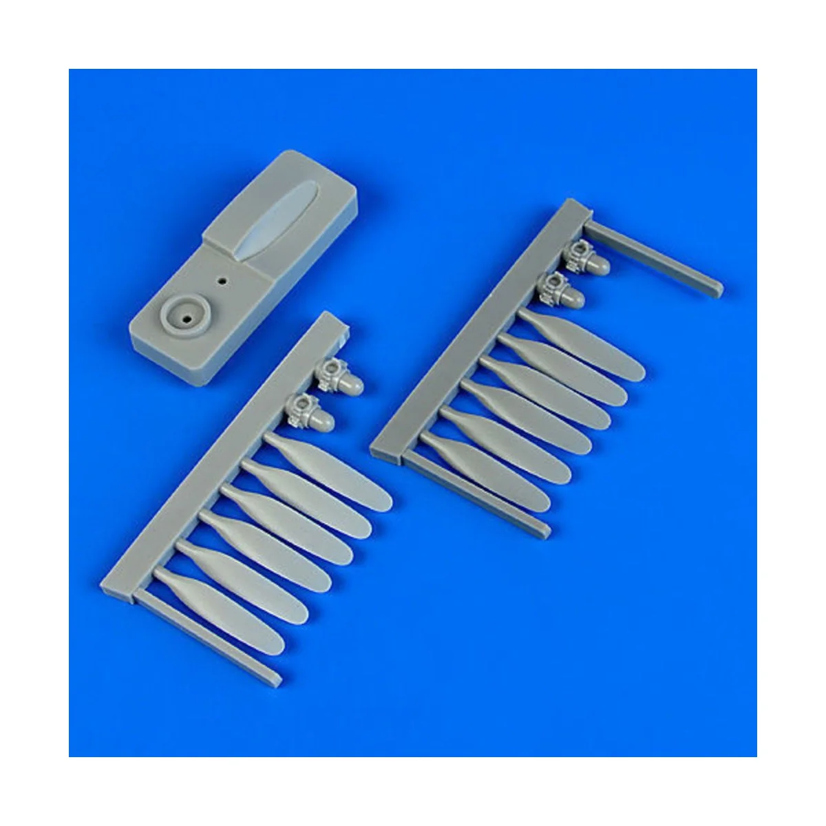 B-17 Flying fortress propellers w/tool for Revell, 1/72 - Quickboos... B-17 Flying fortress propellers w/tool for Revell, 1/72 - Quickboos...