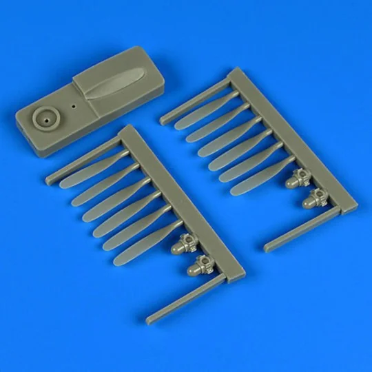 B-17G flying fortress propeller w/tool for Airfix, 1/72 - Quickboos...