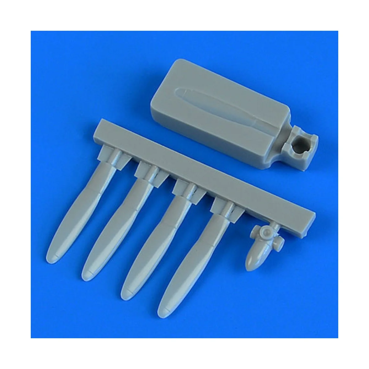 P-47D Thunderbolt propeller Curtiss 12ft. 2inch w/tool, 1/72 - Quic... P-47D Thunderbolt propeller Curtiss 12ft. 2inch w/tool, 1/72 - Quic...