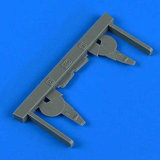 La-5 undercarriage covers, 1/72 - Quickboost QB72 660 La-5 undercarriage covers, 1/72 - Quickboost QB72 660
