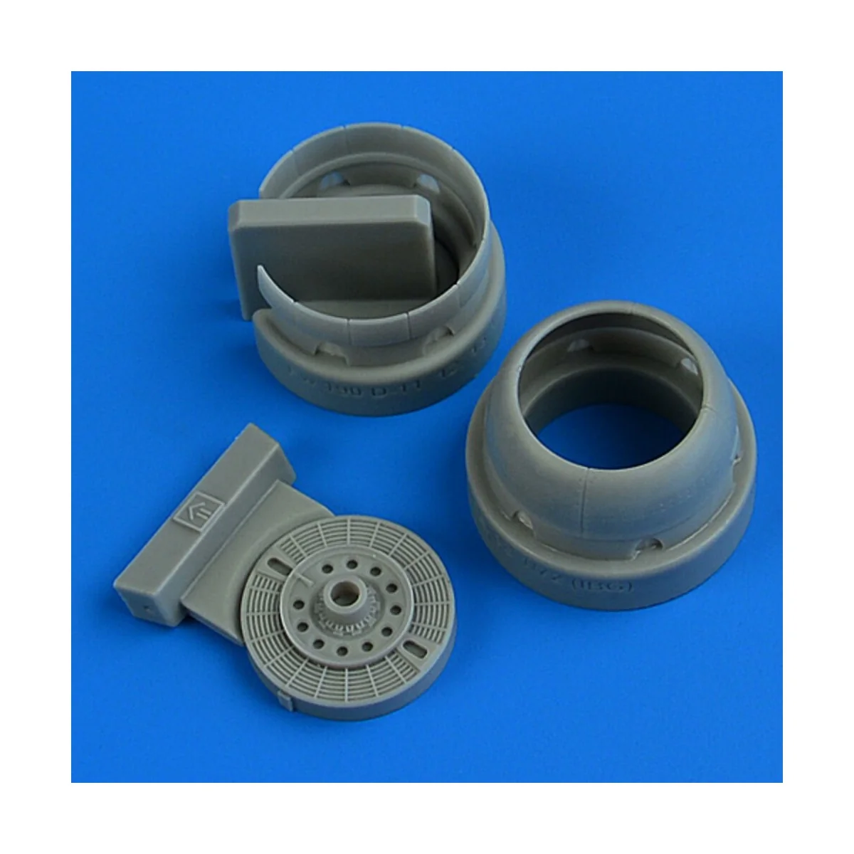 Fw 190D-11/12/13 cowling and cooling flaps (closed) for IBG, 1/72 -...