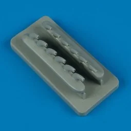 P-51B Mustang exhaust for Trumpeter, 1/32 - Quickboost QB32 093