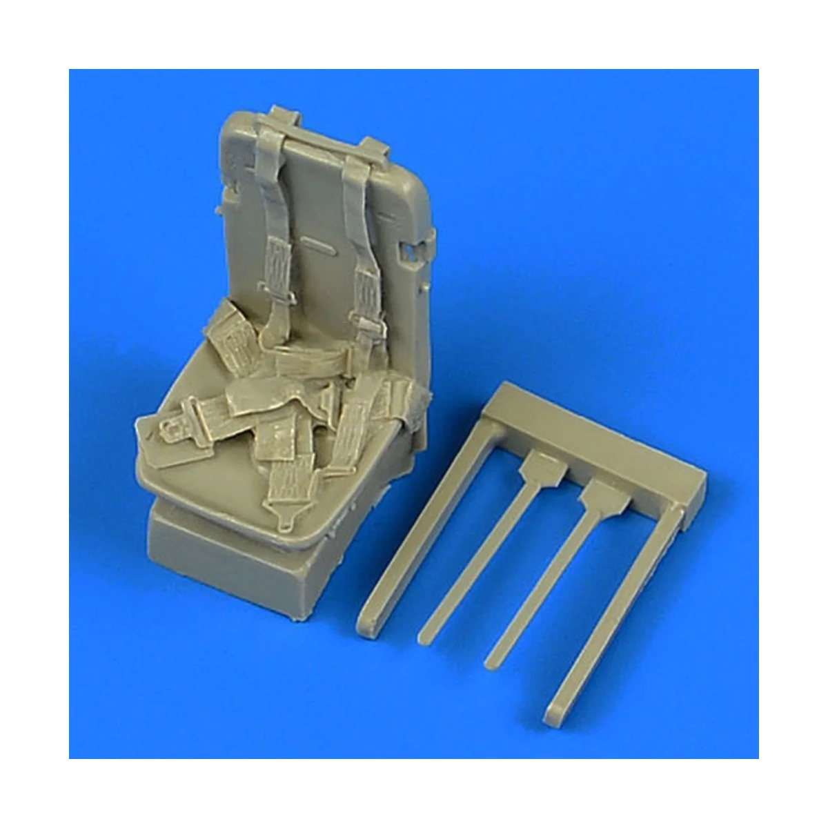 P-51D Mustang seat with safety belts - Quickboost QB32 214