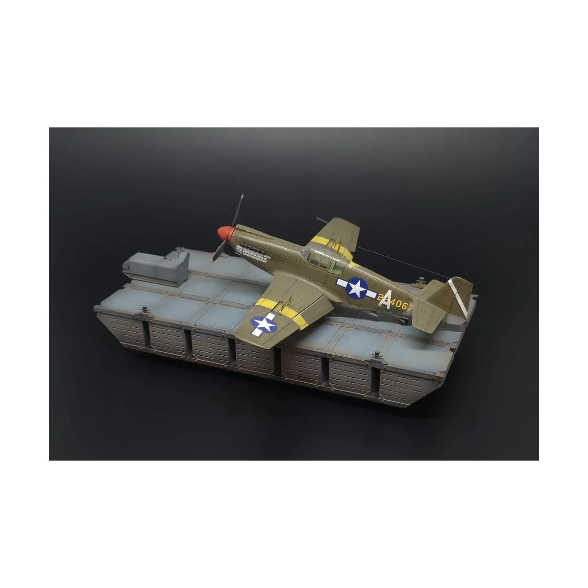 US Navy Seabees NL pontoon barge, 1/72 - Brengun BRS72027