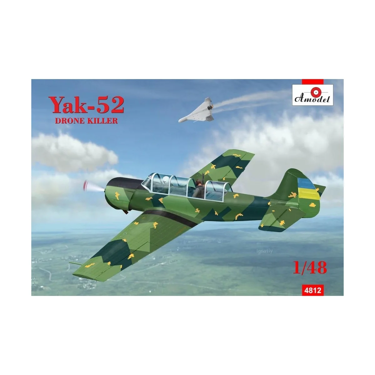 Yakovlev Yak-52 drone killer, 1/48 - Amodel AMO4812