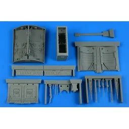 TF-104G & CF-104D & F-104DJ/F Starfighter wheel bay for Italeri - A...