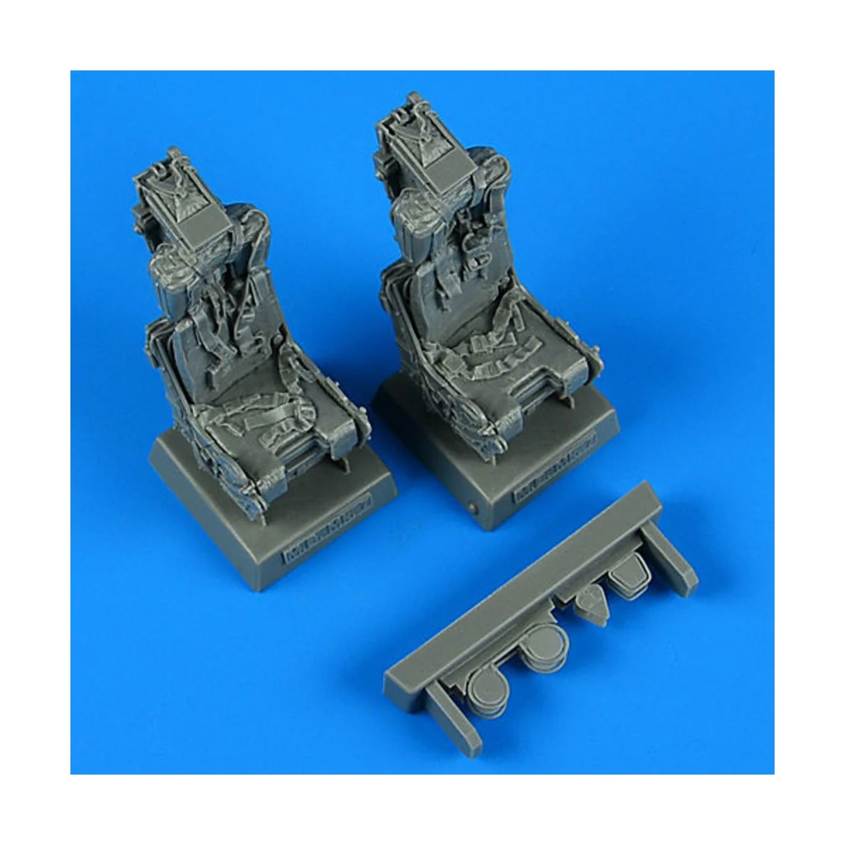 F-4 Phantom II ejection seats with safety belts - Quickboost QB32 283