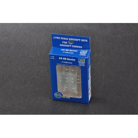 AV-8B Harrier, 1/700 - Trumpeter 03459