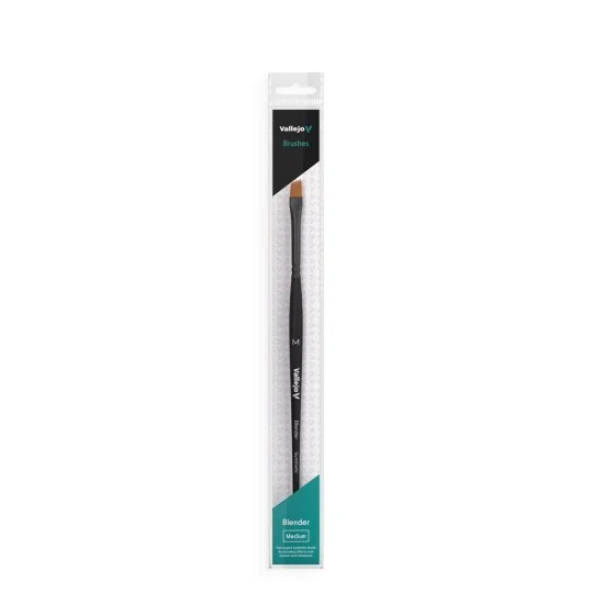 Flat Angled Synthetic Brush Medium - Vallejo B05002 Flat Angled Synthetic Brush Medium - Vallejo B05002