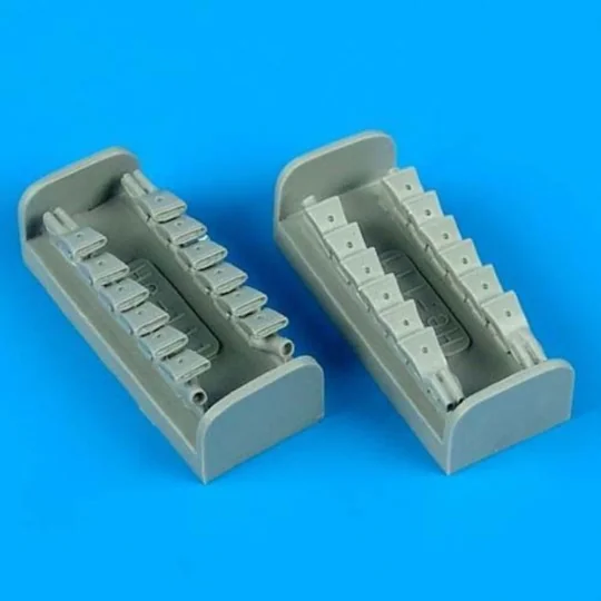 Heinkel He 111H-4/H-6 exhaust für Revell Bausatz, 1/48 - Quickboost... Heinkel He 111H-4/H-6 exhaust für Revell Bausatz, 1/48 - Quickboost...