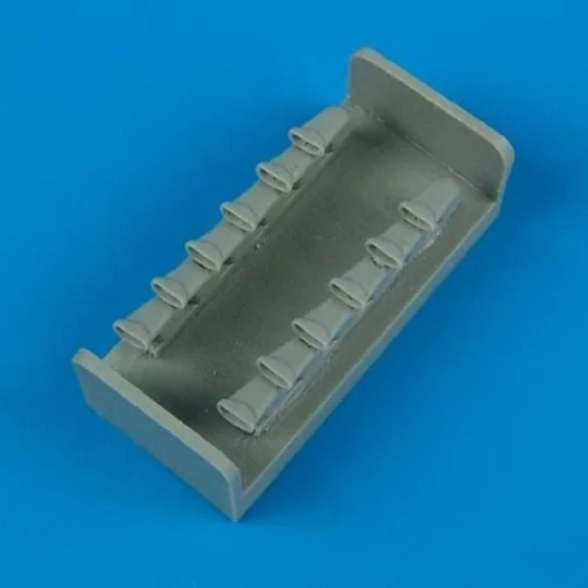 Spitfire Mk. IX exhausts - fishtail für Hasegawa Bausatz, 1/48 - Qu...