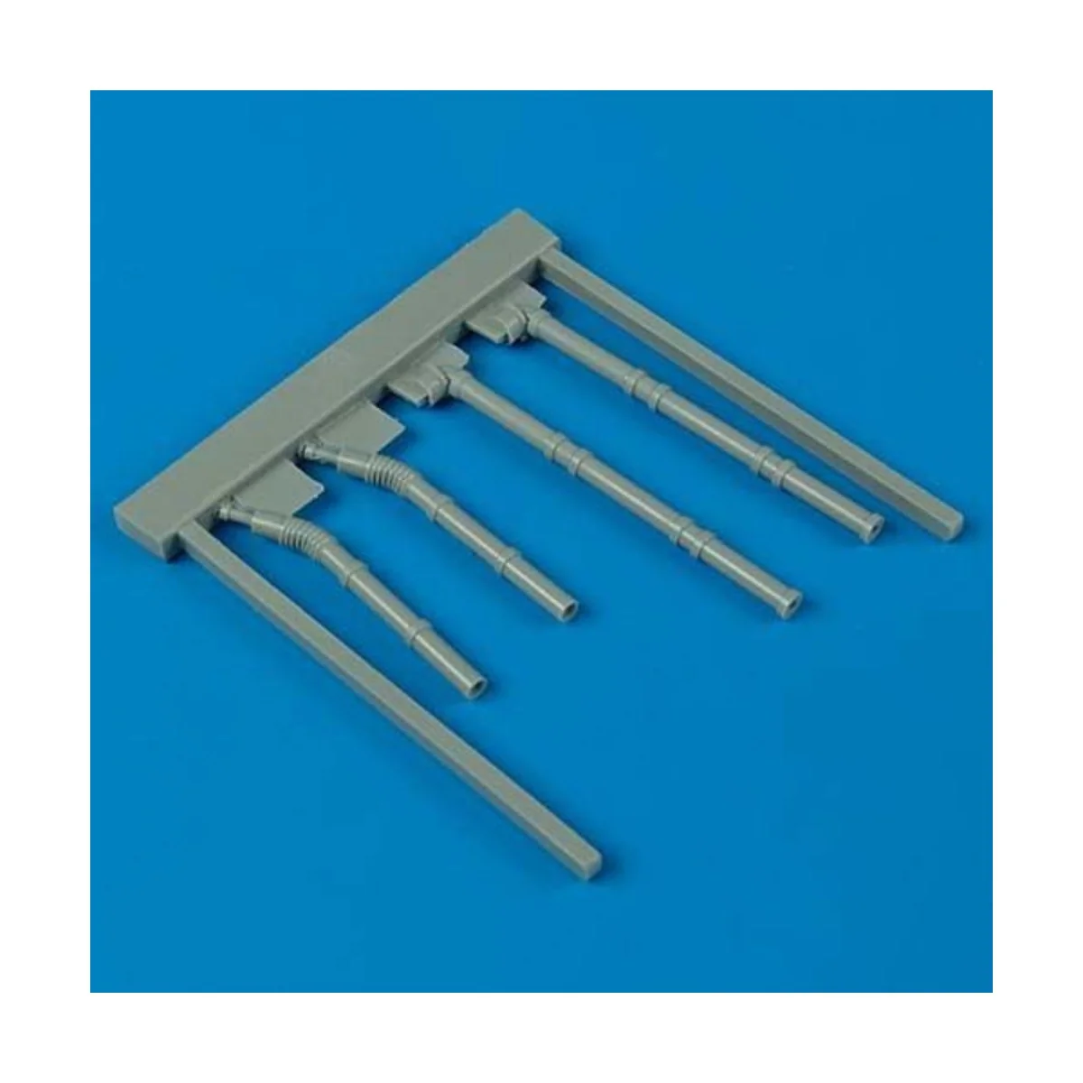 Wellington fuel outlet pipe - opened flaps für Trumpeter Bausatz, 1... Wellington fuel outlet pipe - opened flaps für Trumpeter Bausatz, 1...