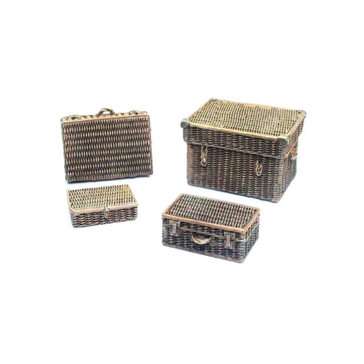 Vallejo Scenics: Wicker Suitcases - Vallejo SC227 Vallejo Scenics: Wicker Suitcases - Vallejo SC227