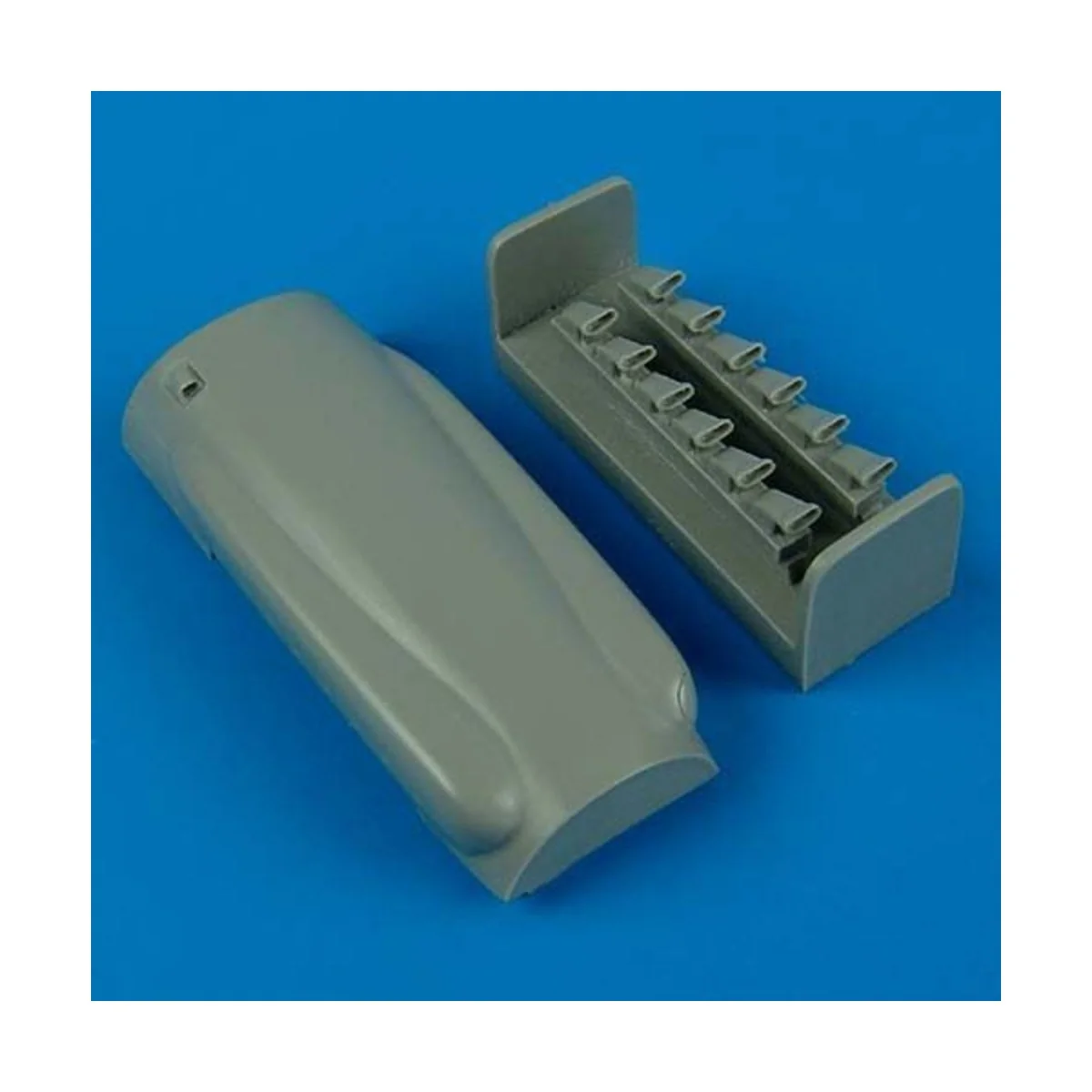 Seafire FR.46/47 cowling and exhaust Für Airfix Bausatz, 1/48 - Qui... Seafire FR.46/47 cowling and exhaust Für Airfix Bausatz, 1/48 - Qui...