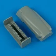 Spitfire Mk. XIV cowling and exhaust - round für Academy Bausatz, 1...