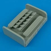 Spitfire LF. IXE exhaust für ICM Bausatz - Quickboost QB48 263