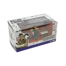 Wallace & Gromit - The Wrong Trousers - Feathers McGraw & Locomotiv...