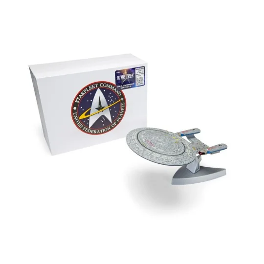 Star Trek - USS Enterprise NCC-1701-D (The Next Generation) - Corgi... Star Trek - USS Enterprise NCC-1701-D (The Next Generation) - Corgi...