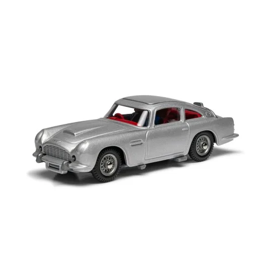 James Bond Aston Martin DB5, Silver, 1/46 - Corgi RT26101S James Bond Aston Martin DB5, Silver, 1/46 - Corgi RT26101S