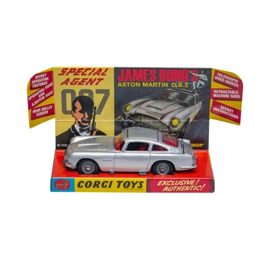 James Bond Aston Martin DB5, Silver, 1/46 - Corgi RT26101S James Bond Aston Martin DB5, Silver, 1/46 - Corgi RT26101S