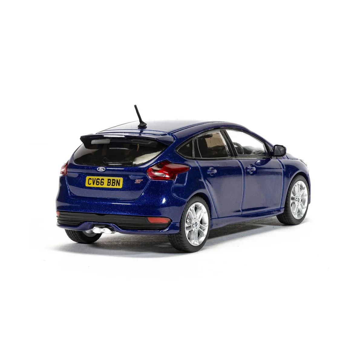 Ford Focus Mk3 ST, Deep Impact Blue, 1/43 - Corgi VA15307 Ford Focus Mk3 ST, Deep Impact Blue, 1/43 - Corgi VA15307