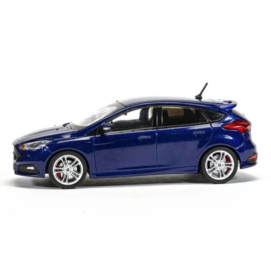 Ford Focus Mk3 ST, Deep Impact Blue, 1/43 - Corgi VA15307 Ford Focus Mk3 ST, Deep Impact Blue, 1/43 - Corgi VA15307