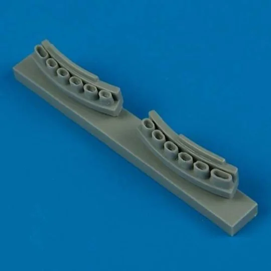 Kawasaki Ki-100 exhaust (HASEGAWA), 1/48 - Quickboost QB48 303 Kawasaki Ki-100 exhaust (HASEGAWA), 1/48 - Quickboost QB48 303