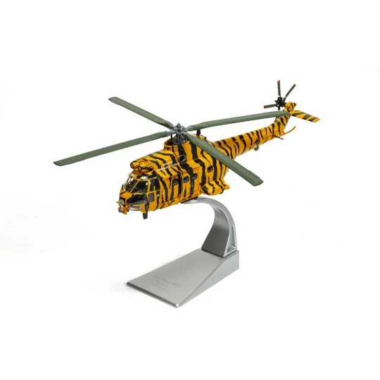 Westland Puma HC-1 - NATO Tiger Meet livery - RIAT 2005, 1/72 - Cor...