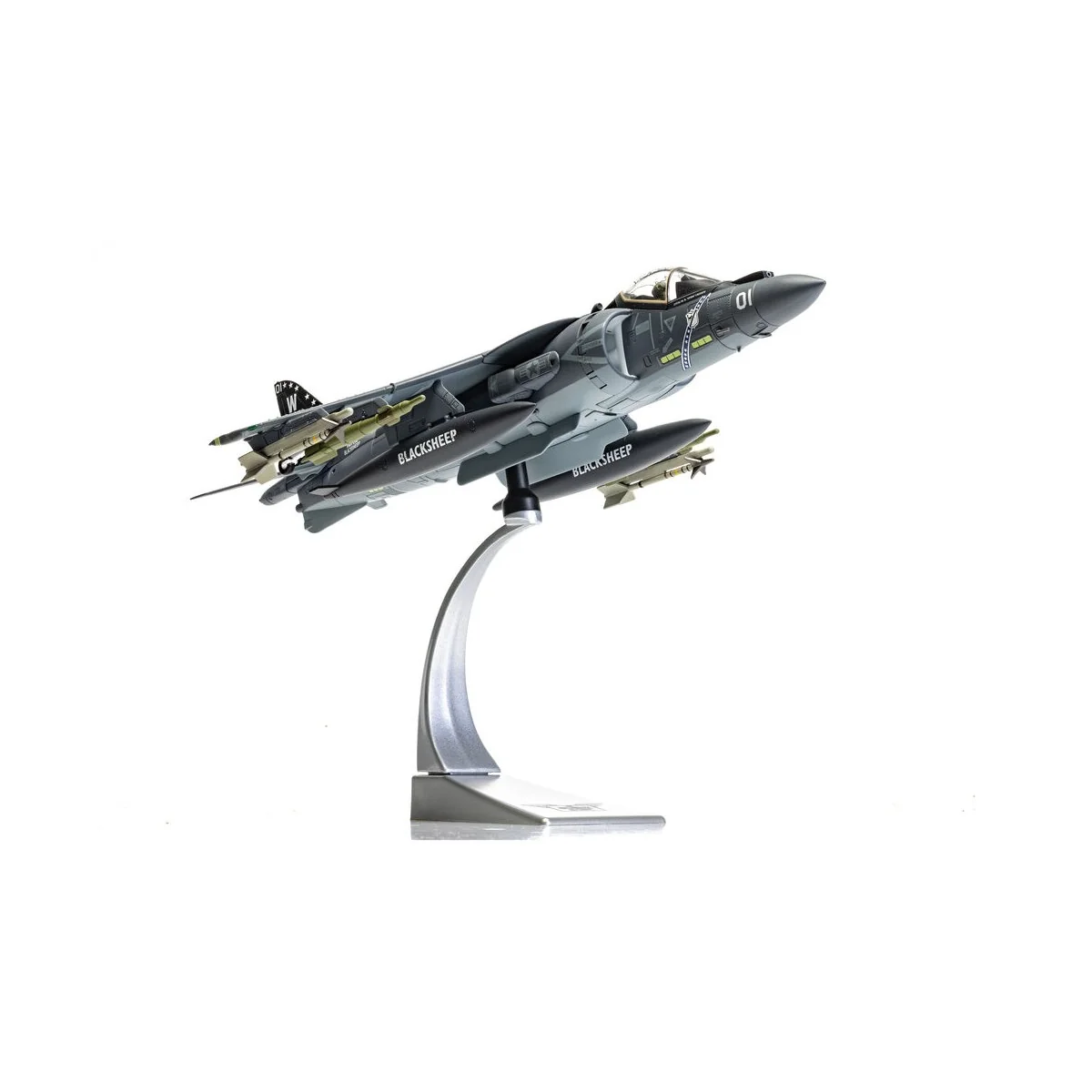 McDonnell Douglas AV-8B+ Harrier II - 165001/01 - VMA-214 'Black Sh...