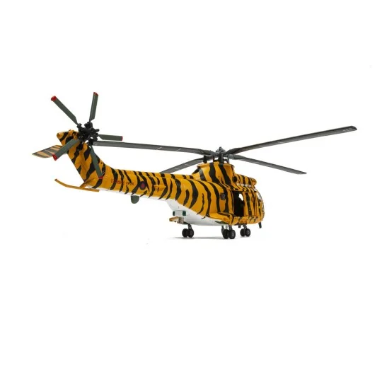 Westland Puma HC-1 - NATO Tiger Meet livery - RIAT 2005, 1/72 - Cor...