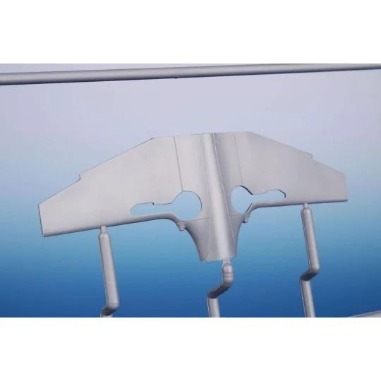 Bugatti 100 'French Racer Plane', 1/72 - Special Hobby 100-SH72457