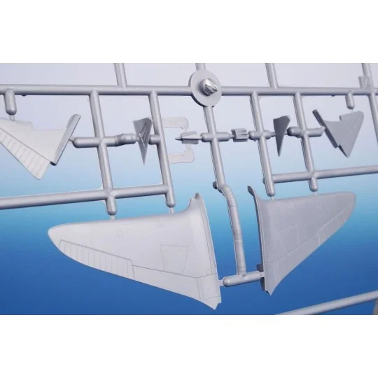 Bugatti 100 'French Racer Plane', 1/72 - Special Hobby 100-SH72457