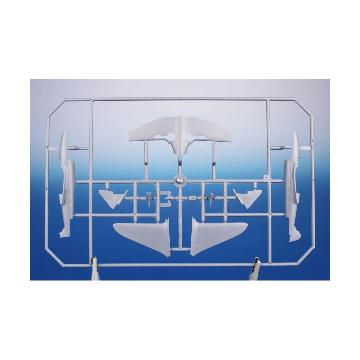 Bugatti 100 'French Racer Plane', 1/72 - Special Hobby 100-SH72457