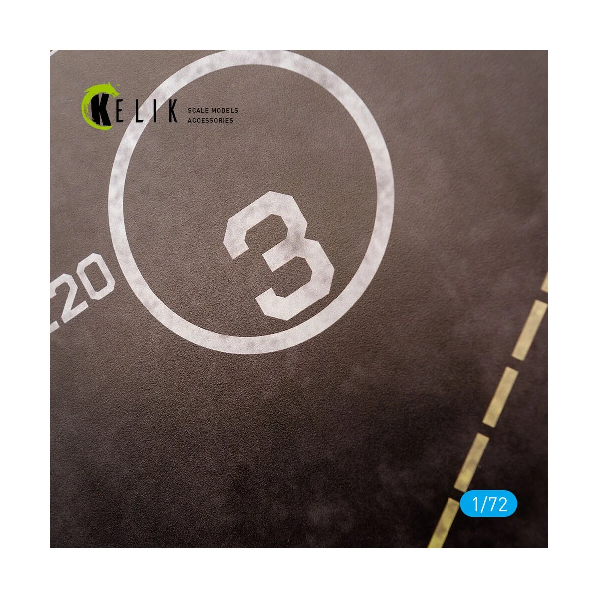 HMS Victoriuos front Lift 1960s Base - Acrylic 3 mm (280 x 180 mm) ...