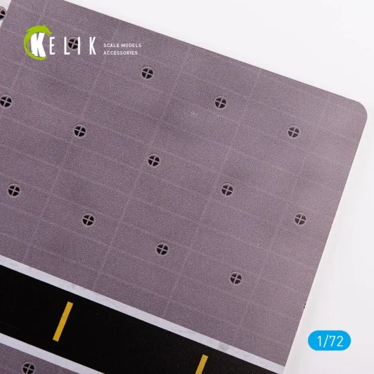 HMAS Canberra (LHD-02) - Base - Acrylic 3 mm (280 x 180 mm) (170 g)...