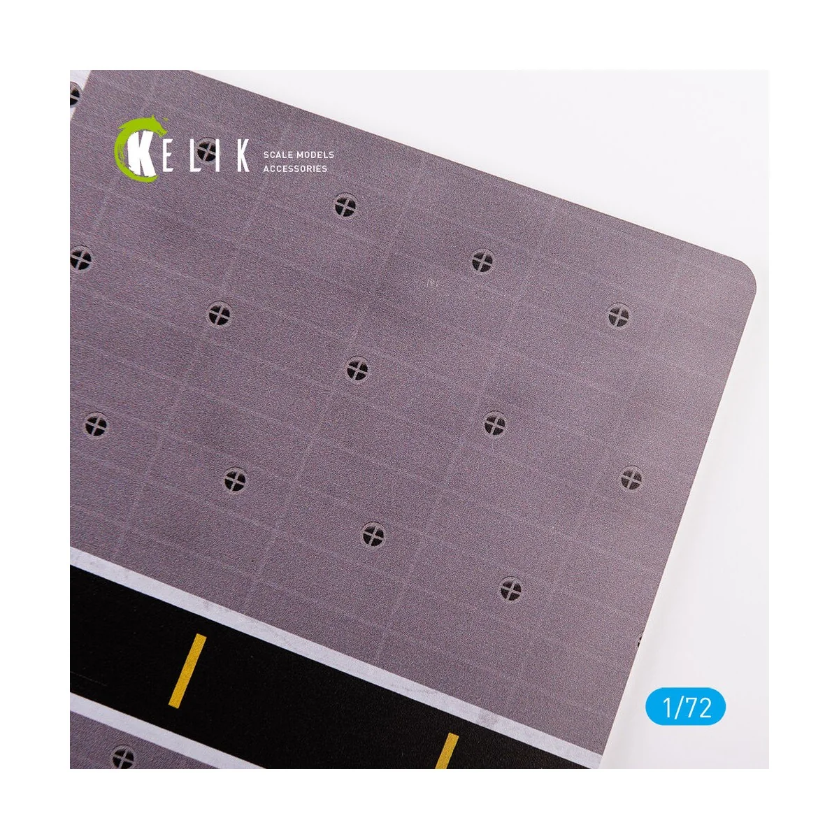 HMAS Canberra (LHD-02) - Base - Acrylic 3 mm (280 x 180 mm) (170 g)...