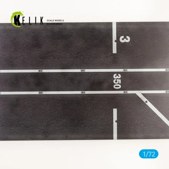 C-550 ITS Cavour Aircraft Carrier Italian Navy - Base - Acrylic 3 m...