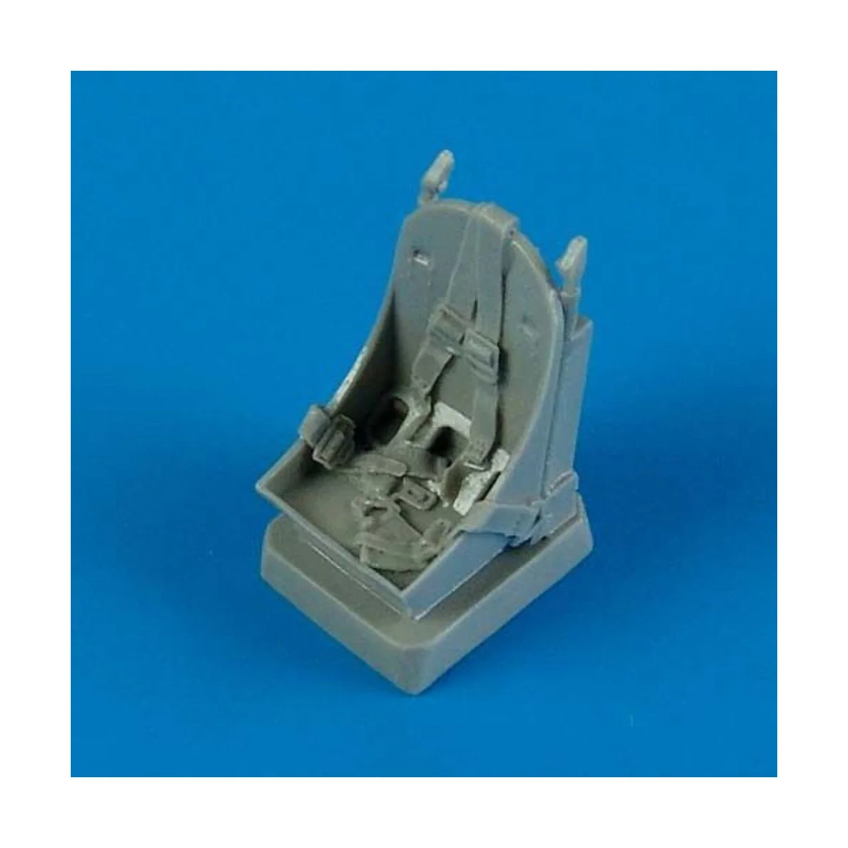 P-39 Airacobra seat with safety belts - Quickboost QB48 392