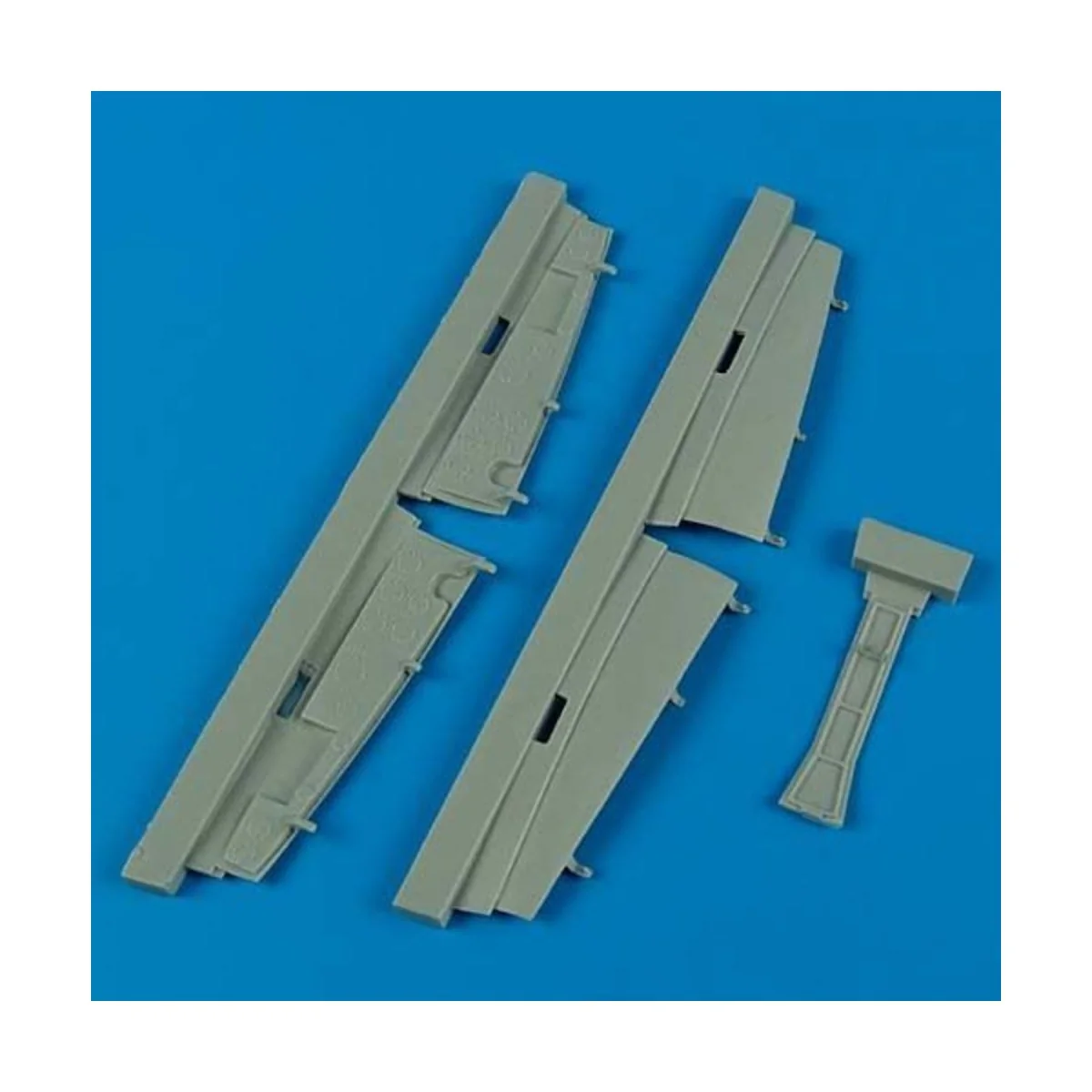 F7F Tigercat undercarriage covers f.Ital - Quickboost QB48 441