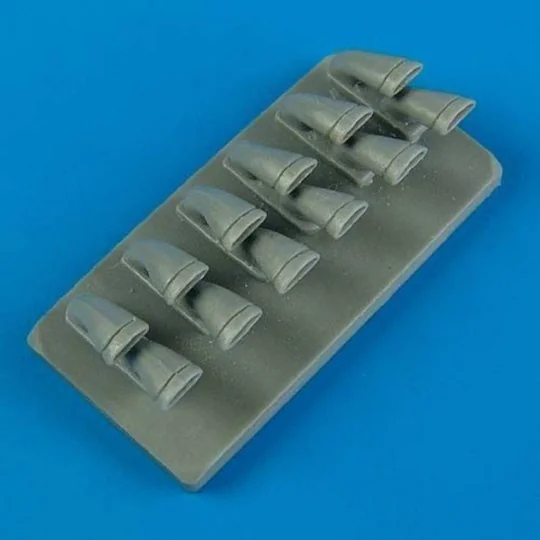 P-40M/N Warhawk exhaust-fishtail (HAS), 1/48 - Quickboost QB48 442